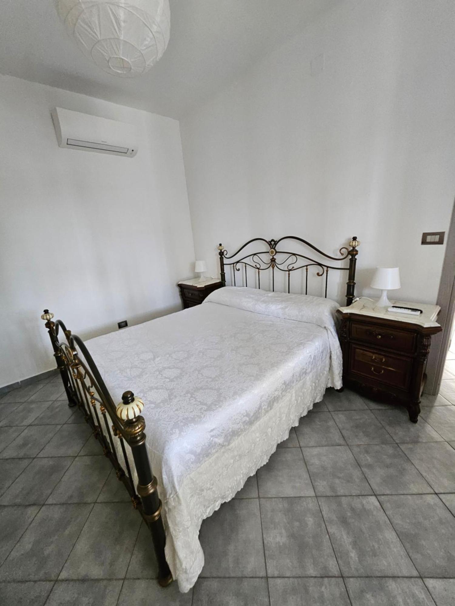 Villa Lobelia Catánia Buitenkant foto